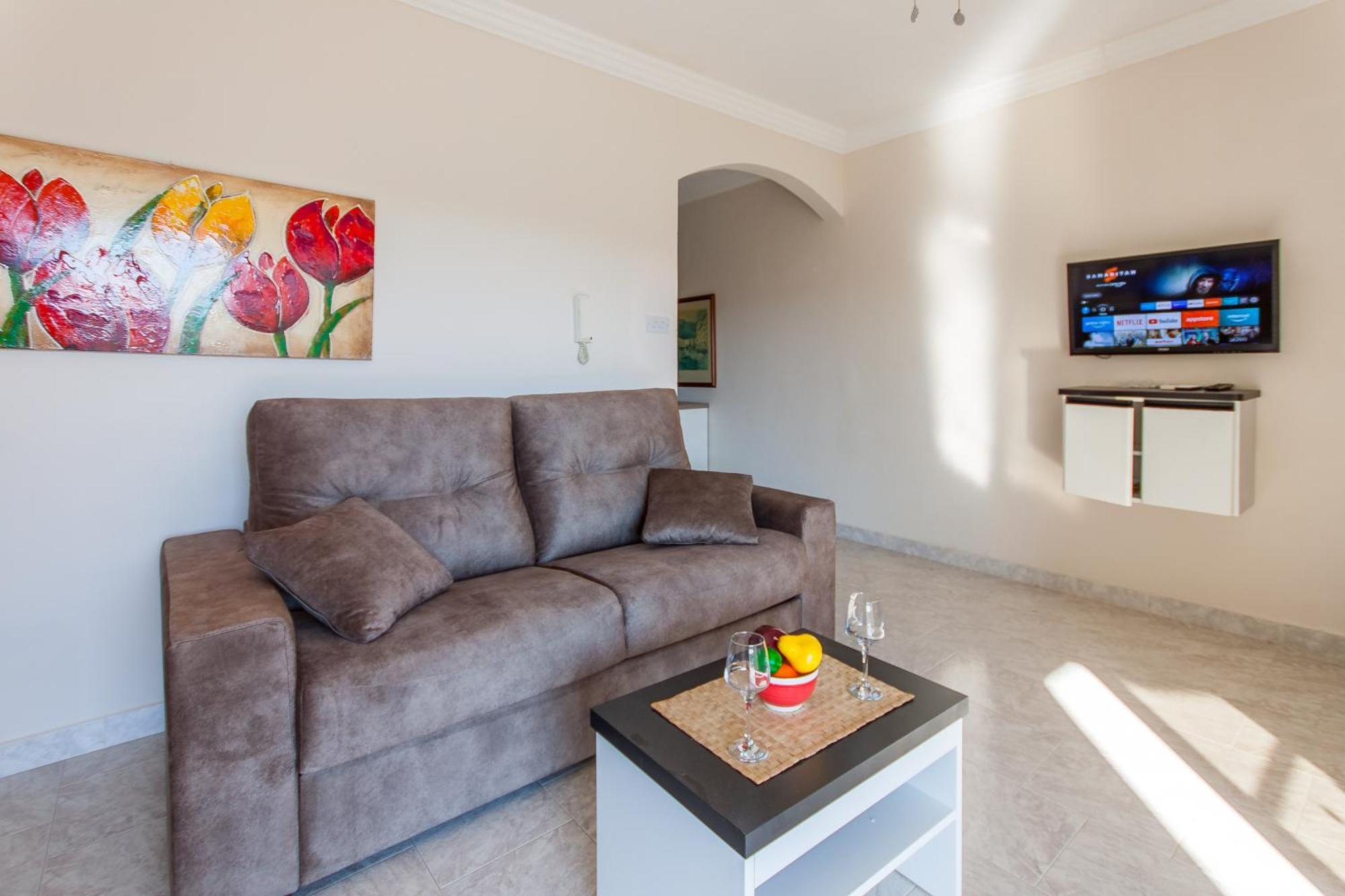 Pool & Sea Merill Apartments Меллиеха Номер фото